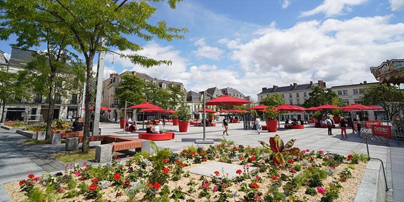 Appart Jardin Kennedy Cholet Exteriör bild